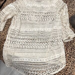 Elegant Cream Lace Women's Top Cato